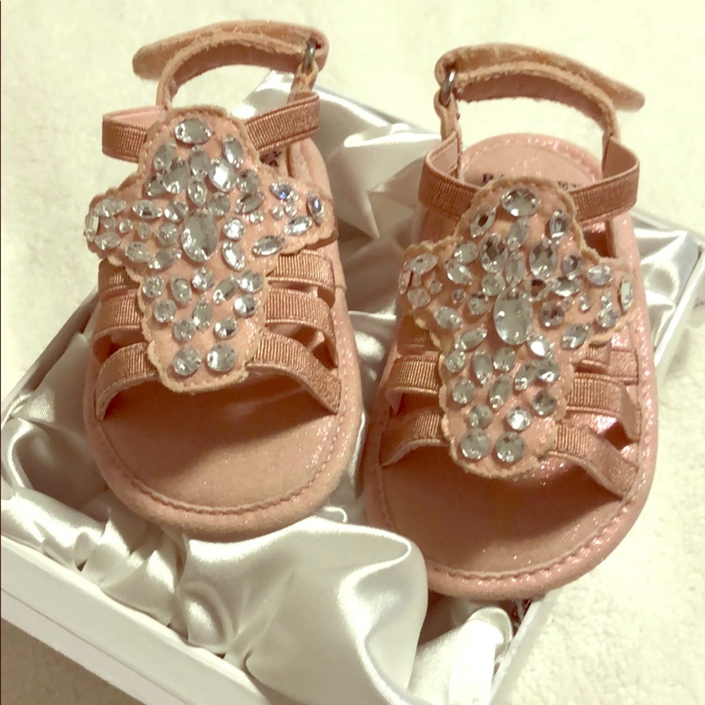 Badgley Mischka pink sparkle sandals size 3